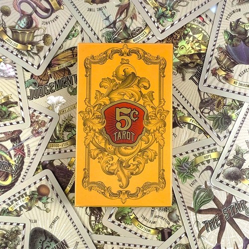 Cent tarot cards - 82, deck
